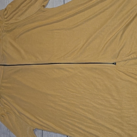 Soft Surroundings Cold Shoulder Long Sleeve Tunic w/ Zipper Yellow Size XL NWOT - Picture 5 of 9